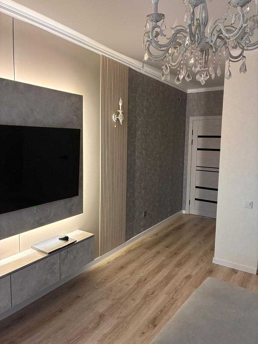 Продам 3-х комнатную квартиру в районе плазы