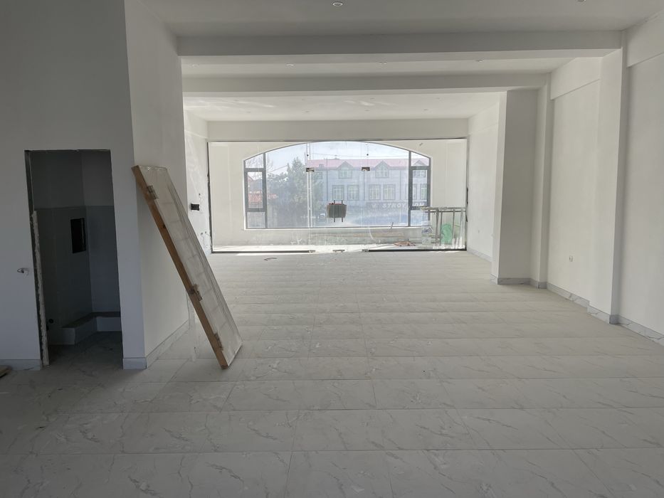 Продам магазин Шайхотохур р-н 107кв вдоль дороги