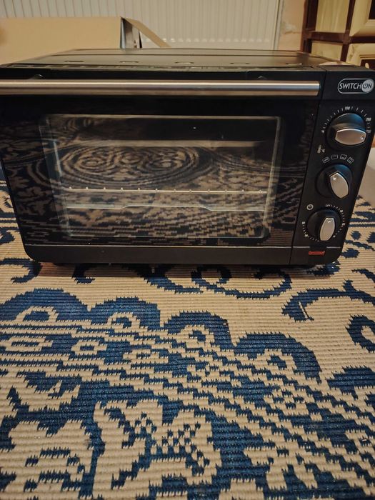 cuptor electric mini