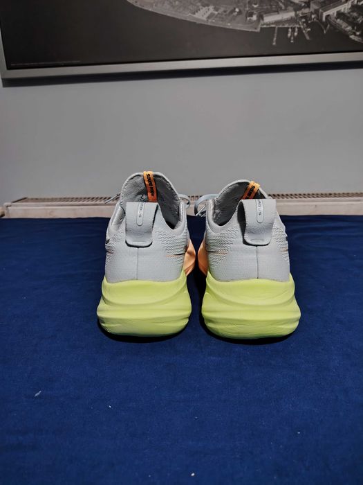 ASICS Gel-Nimbus 26 adidași alergare, mărimea 46, interior talpă 29 cm