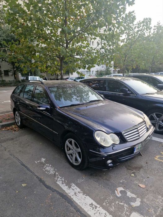 Mercedes-Benz 