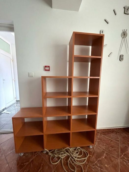 Vand biblioteca sufragerie