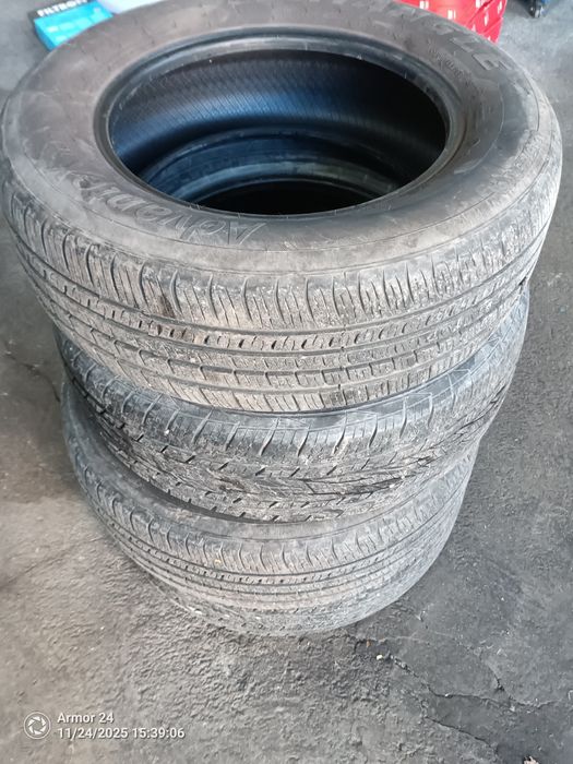 Гуми 215/65/16 автомобили
