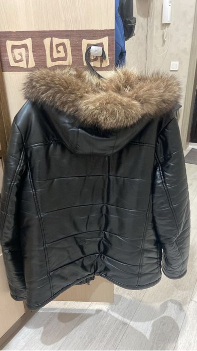 Продам мужскую куртку