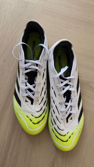 adidas Predator Pro TF - Бяла