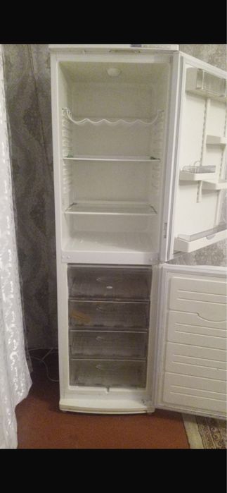 продам холодильник