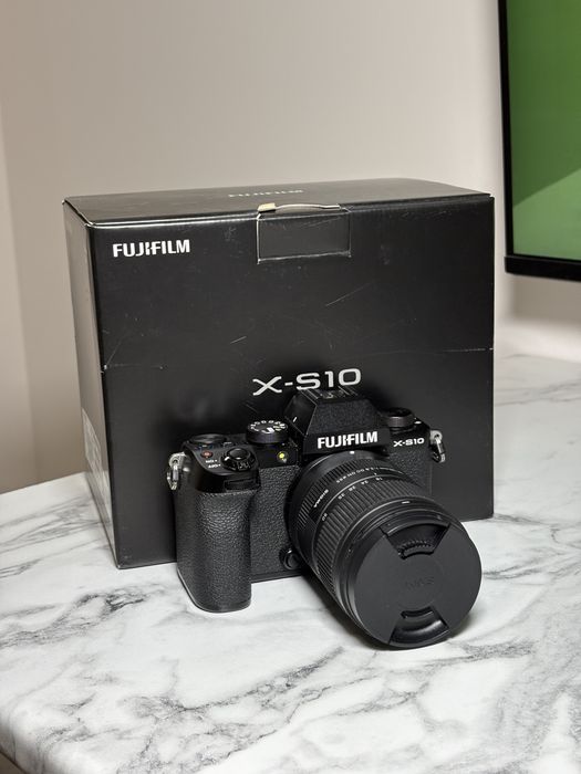 Продам fujifilm xs 10