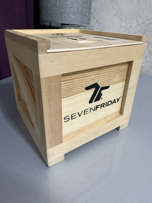 Продаются часы Seven Friday Urban Explorer оригинал