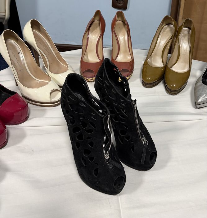 Продаются туфли 39 размера