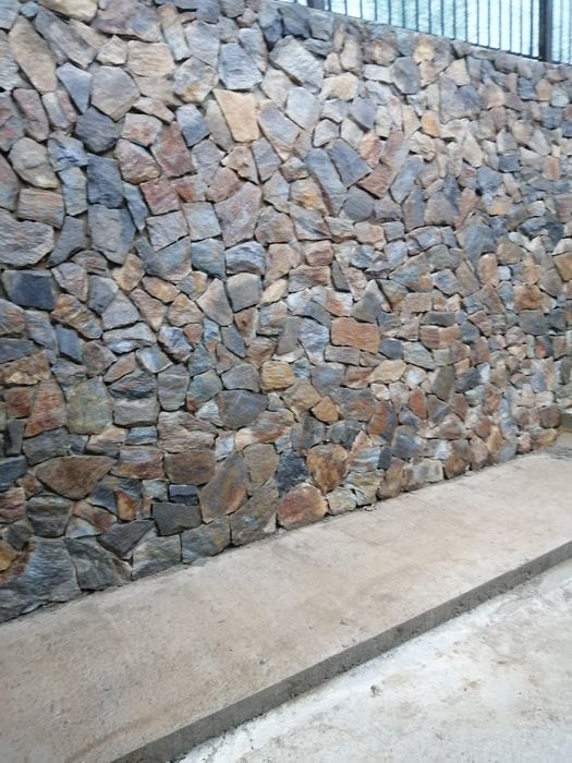 Piatră de placat și pavat