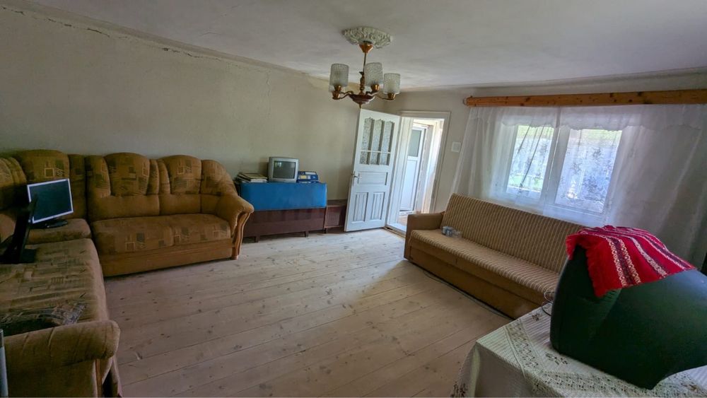 Casă cu teren 4180 mp