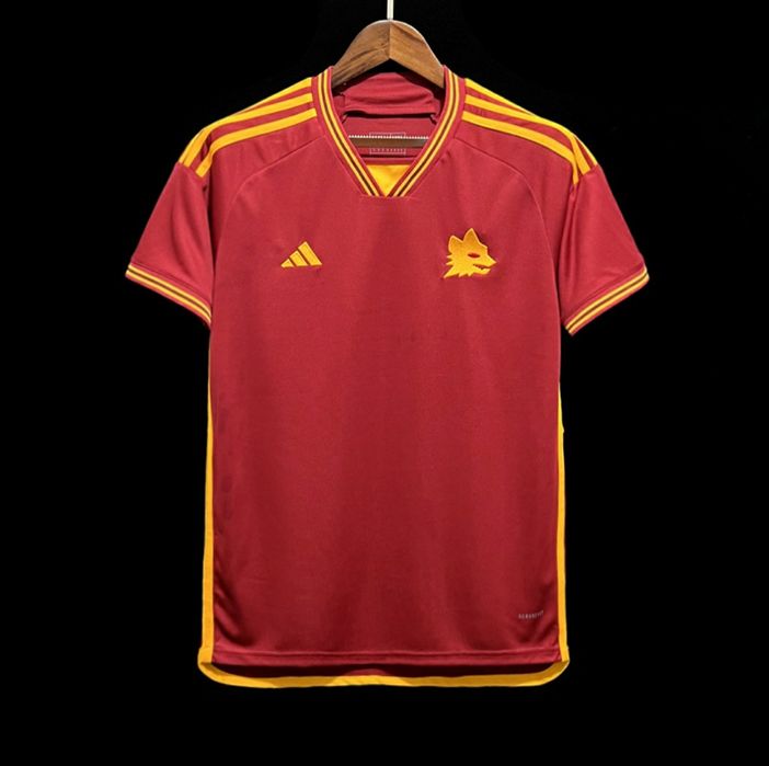 Нови Футболни тениски 2023/2024