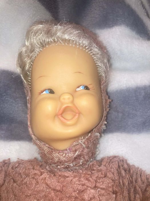 Păpușă Lili de la Metaloglobus anii ‘70 circa 55cm conform fotografiil