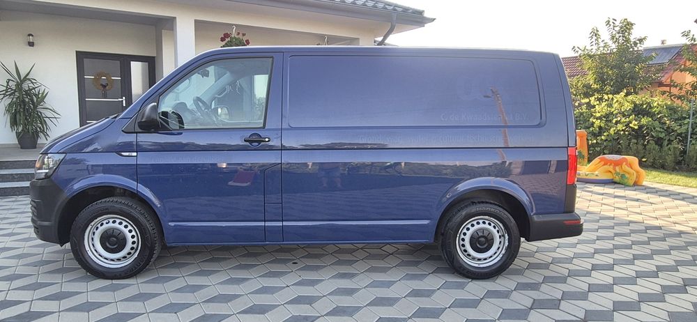 Transporter T6 2l 3 locuri