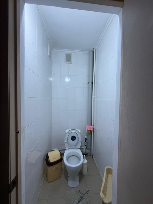 По суточно строго