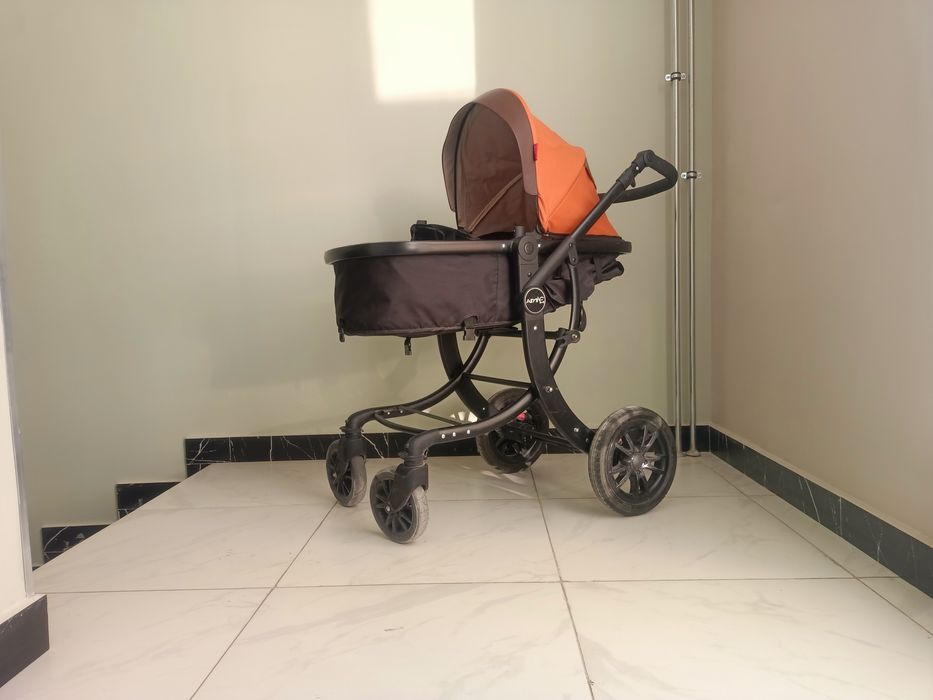 Продаю коляску детскую ALMILE,торг