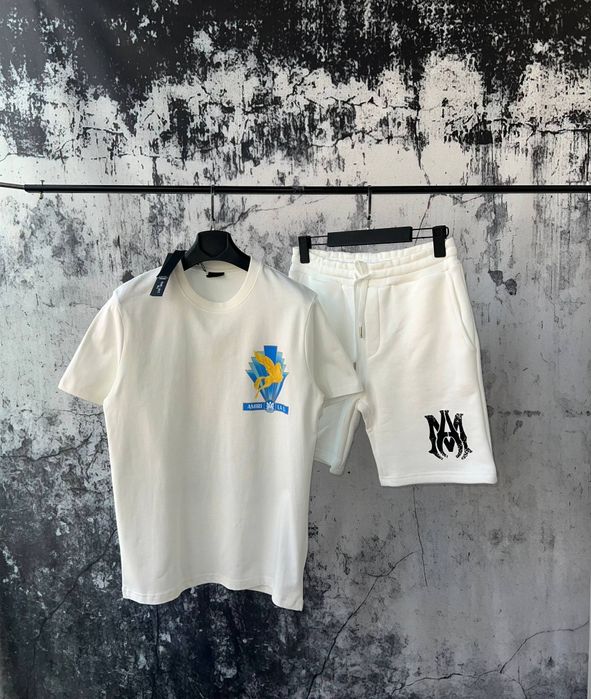 Compleu de bărbați disponibil mărimile S M L XL XXL