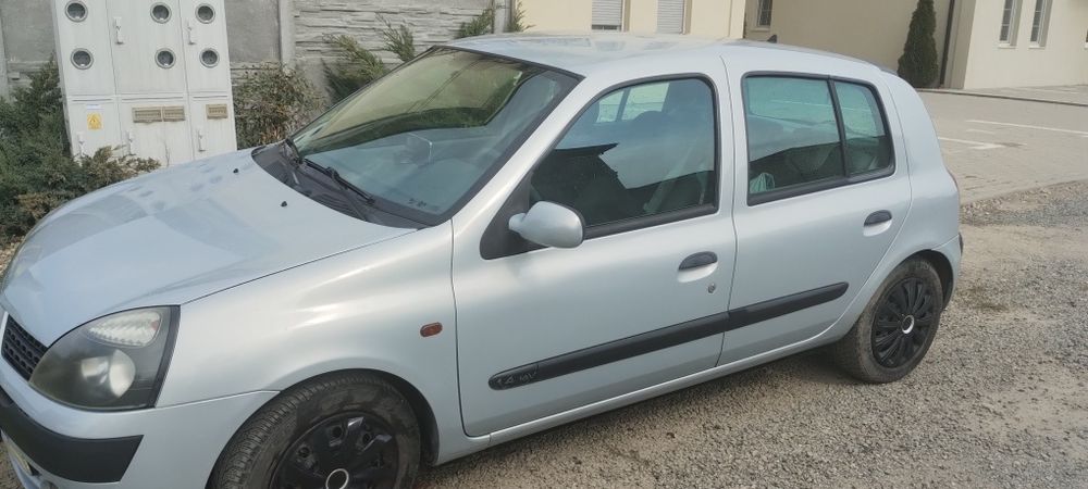 Vând mașină automată