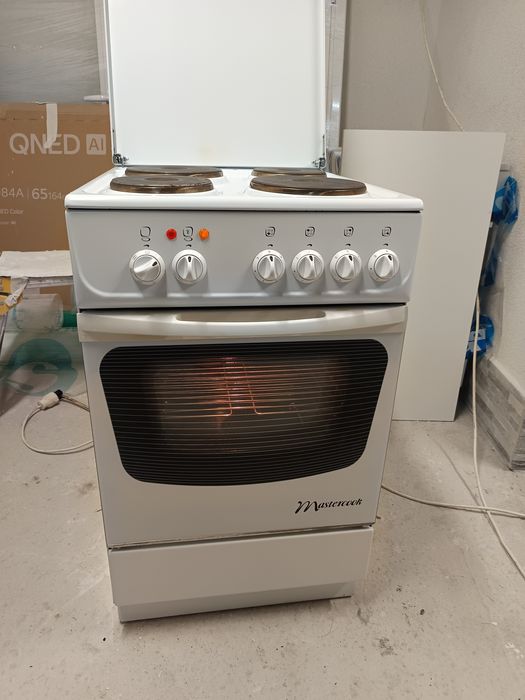 Готварска печка Mastercook,работеща!