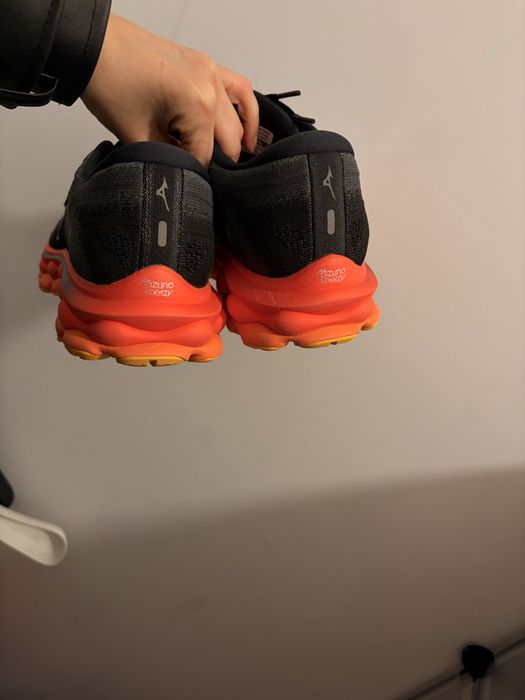 Mizuno Wave Sky 7 Bărbați Pantofi sport Alergare Negre 43