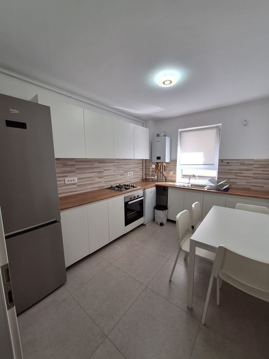 Apartament 3 camere, Brașov, Tractorul