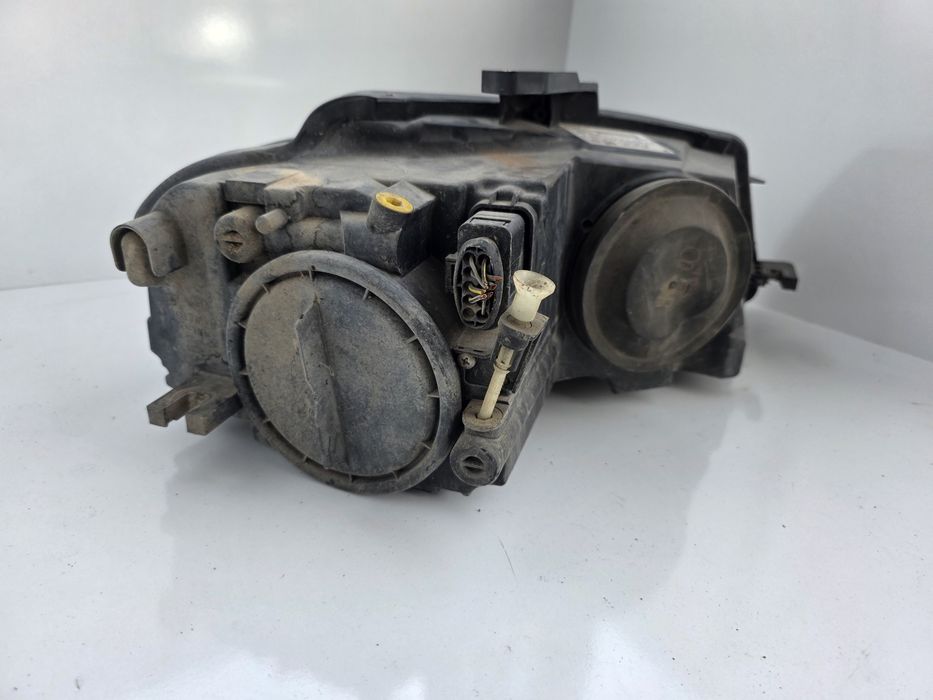 Ляв фар Audi A3 8P Facelift 08-2012г