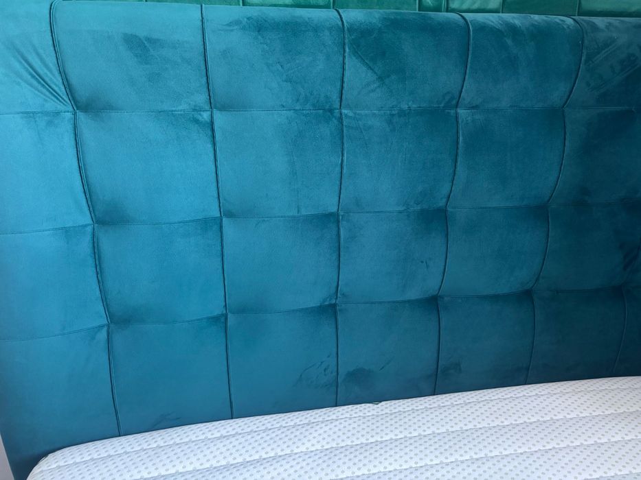 Se vinde pat dormitor