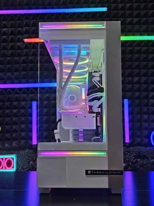 RTX 5070 12GB/Ryzen 7-7800X3D/RAM 32GB/SSD 1TB/Чисто Нов+Гаранция!