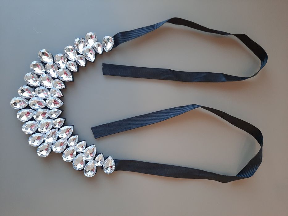 Colier cristale cu prindere ajustabilă