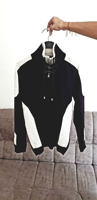 Плетена блуза с дълъг ръкав