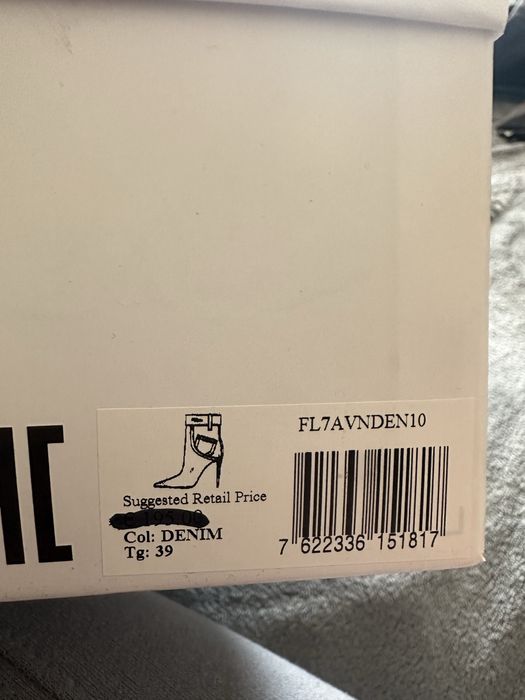 Боти на ток GUESS оригинални