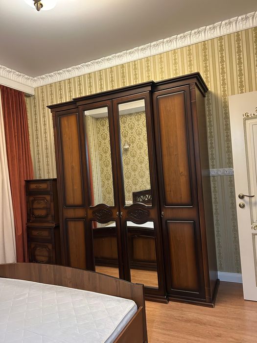 Продам мебель для спальни срочно