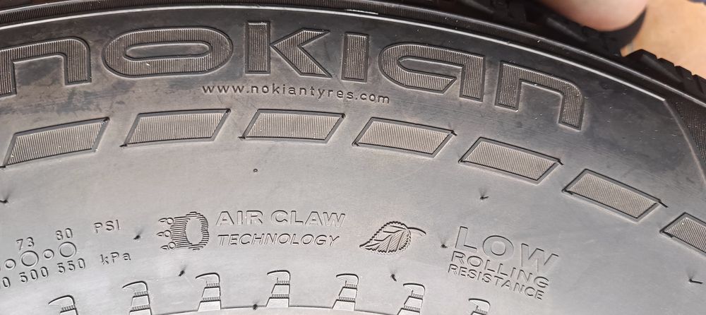 Обмен Nokian Hakkapeliitta LT