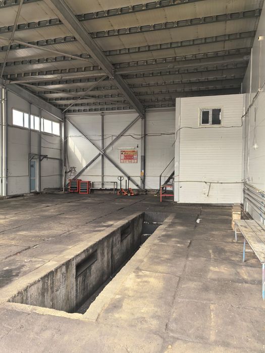 Сдам в аренду боксы , склады !