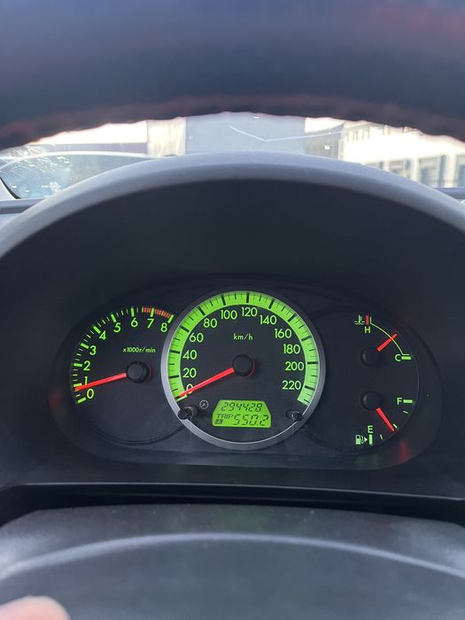 Vand masina  MAZDA 5