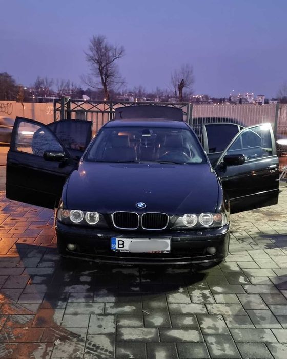 Legendă BMW E39 530d Facelift – Sistem Audio – Full Piele -Faruri Neon