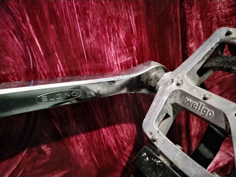 Велотренажёр и велосипед