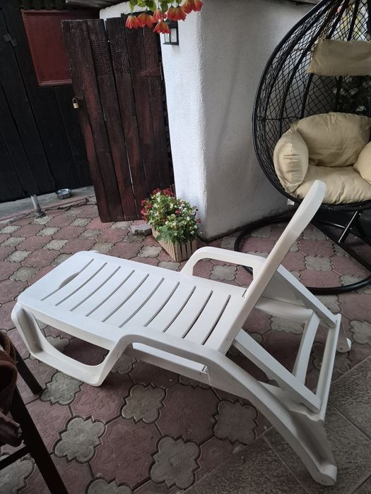 Vand șezlong si balansoar gradina