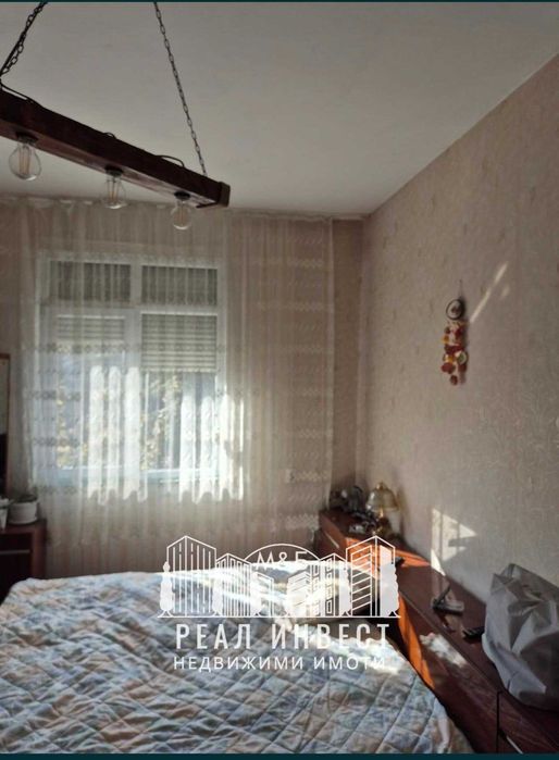 Продава се Четиристаен апартамент в Димитровград - 133 кв.м за 499 €/кв.м - Снимка #12