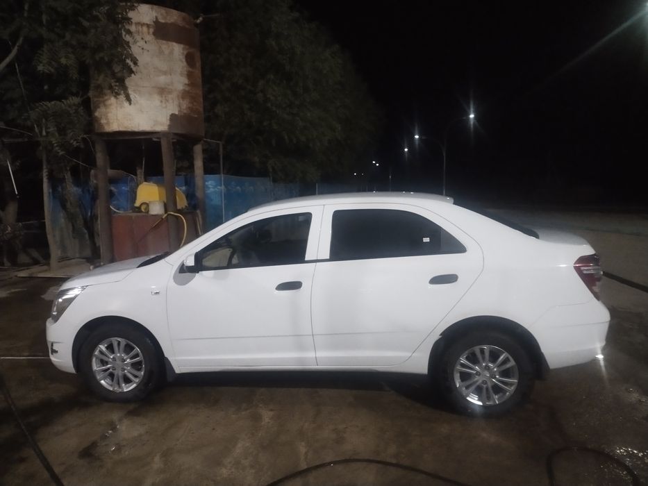 Chevrolet Cobalt 2021
Yurilgan masofa: 200,000 km
Motor: 1.8 L, Gaz-Be