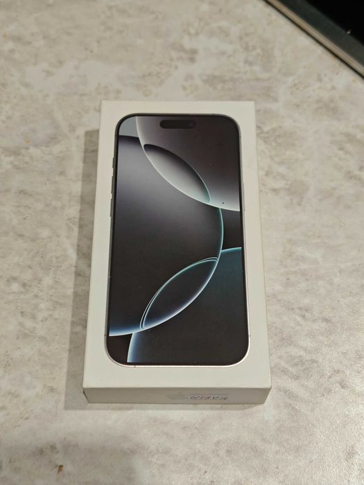 iPhone 16 Pro 128GB White, АКБ 93%, Идеал