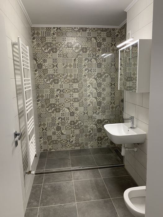 Inchiriez apartament 2 camere targu mures ,cartier Maurer bloc 14 ,