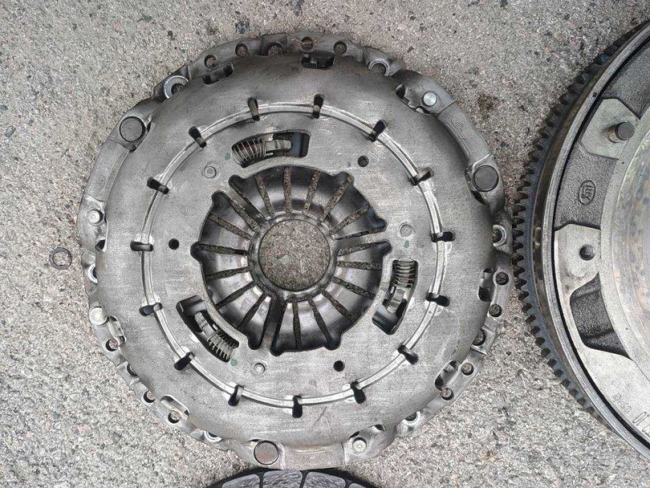 Комплект Съединител BMW N47D20 f30,f31,f20,f21,e90/БМВ 316d,318d,320d