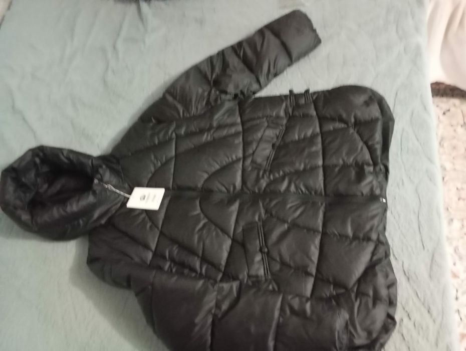 Новая куртка, 58 размер