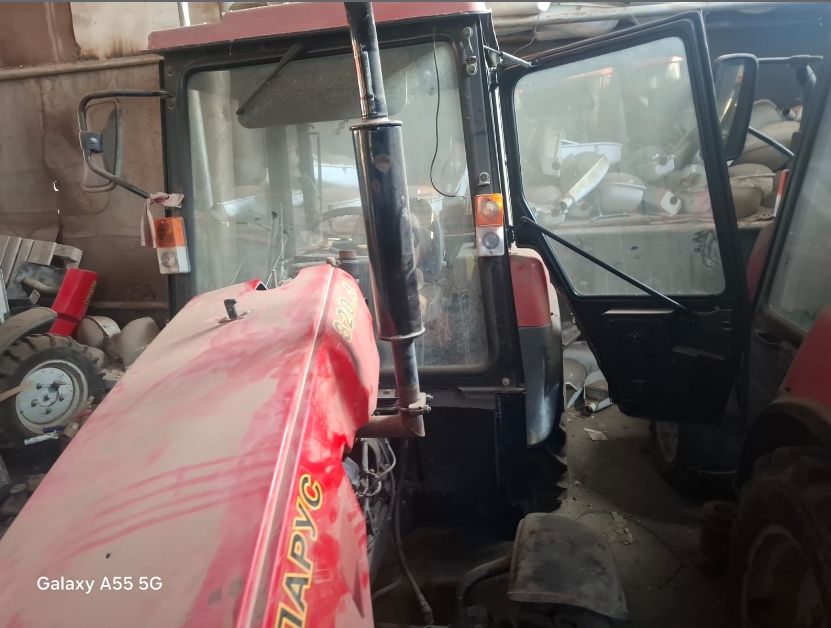 Малогабаритный трактор Беларус 320.4