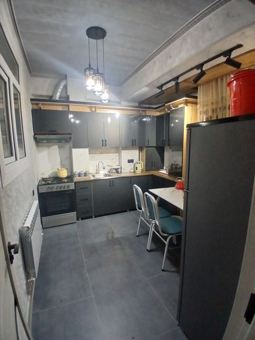 RUDAKIY, BRILANT SITEDA ijaraga 3 xonali Kv beriladi