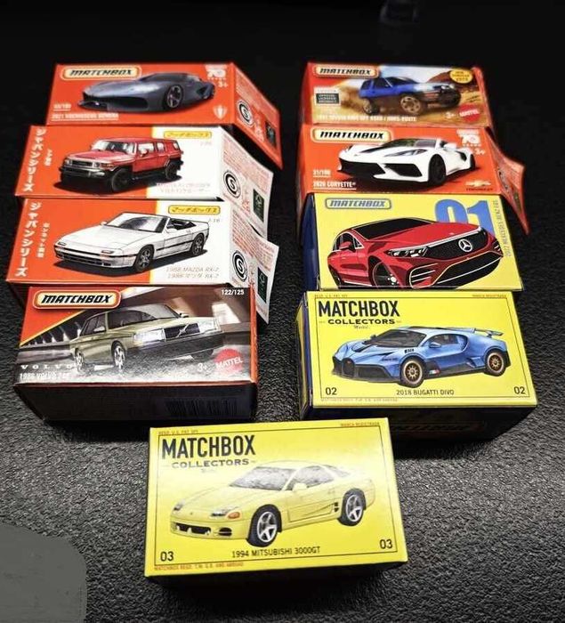 Лот редки 9 matchbox колички в кутии