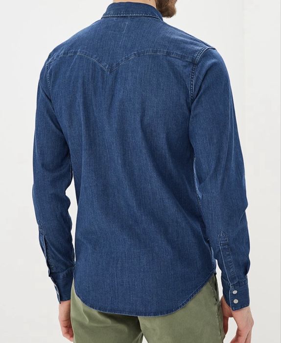 Джинсовая рубашка levi’s размер М (48-50)