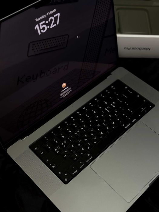 Macbook m1 pro 16gb, 16', 512gb