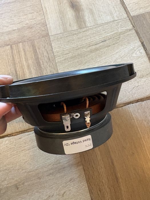 Vand membrana subwoofer